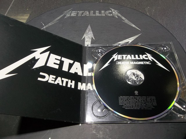 PAST MAGNETIC - Image 3