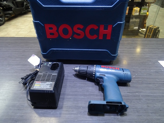 Perceuse 14.4 v + Chargeur seulement (pas de batterie)