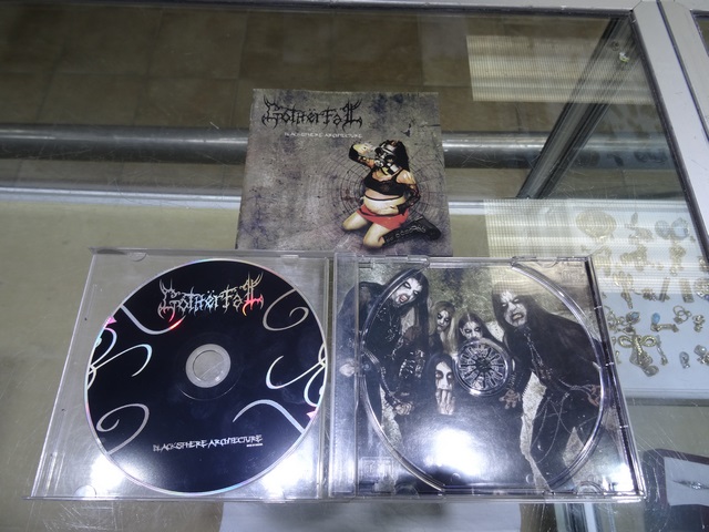 GOTHERFALL BLACKSHERE ARCHITECTURE