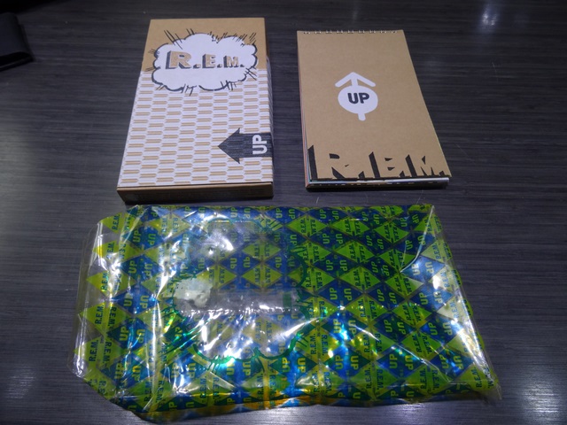 R.E.M. up - Image 2