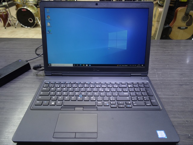 portable dell i5 8gen 4 coeur 8 cpu  260GB ssd 16gb ram+ac