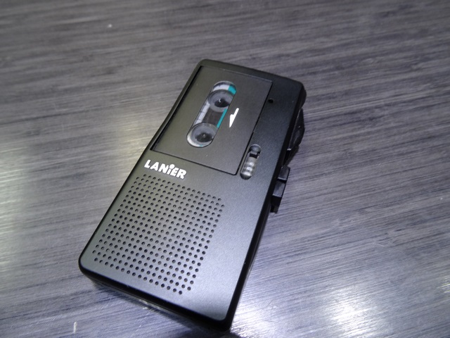 Dictaphone a petite Cassette
