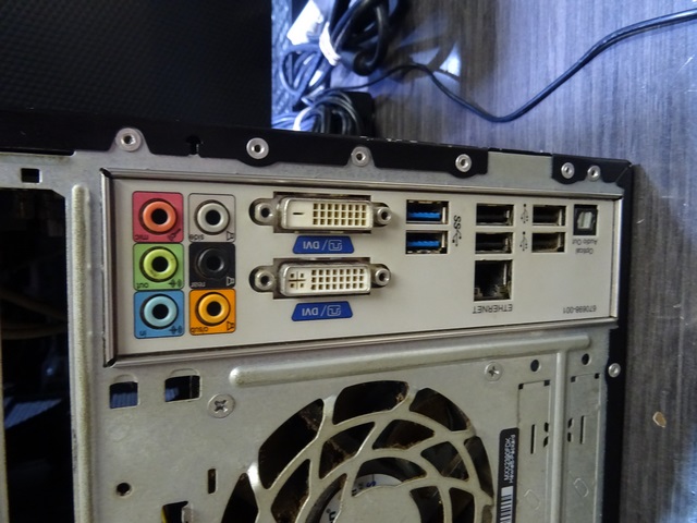 ensemble d ordinateur de bureau  - Image 2