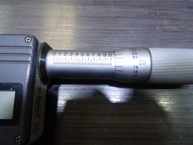 micrometre coolant proof - Image 3