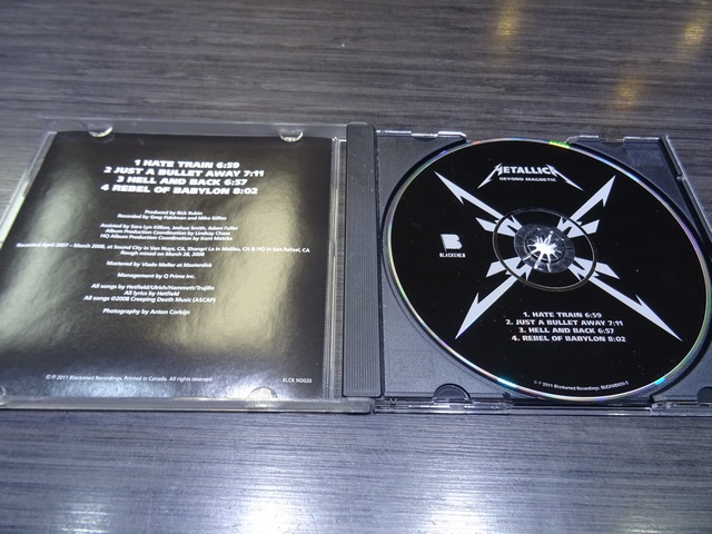 Metallica Beyond Magnetic - Image 2