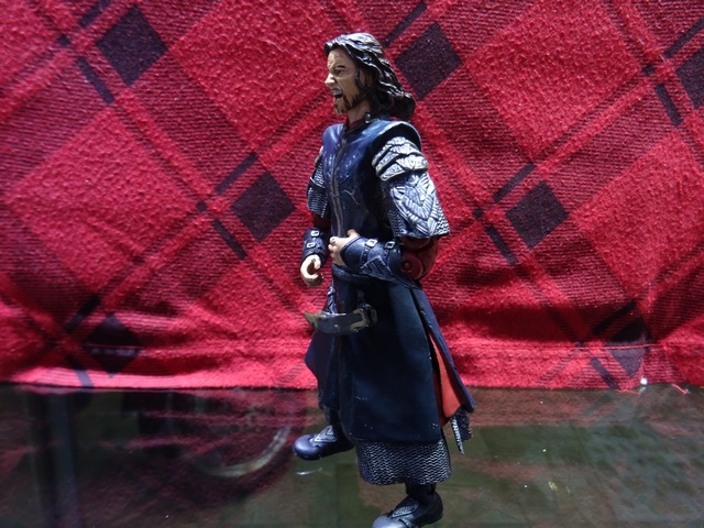 Aragorn King (loose) - Image 2