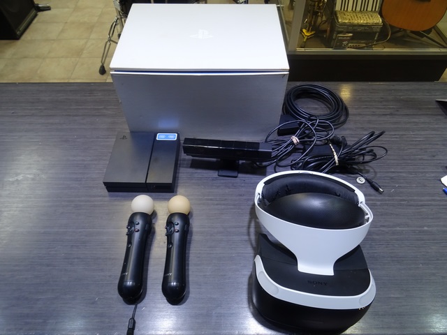 Casque PSVR PS4 + motion controller + accessoires