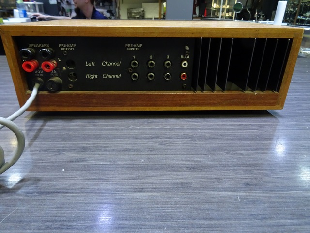 (40 Watts) Amplificateur Intégré - Image 2