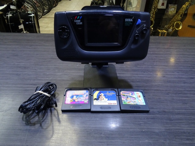 Console Game Gear + 3 jeux