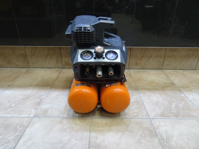 compresseur a air 4.5gal 200psi - Image 2