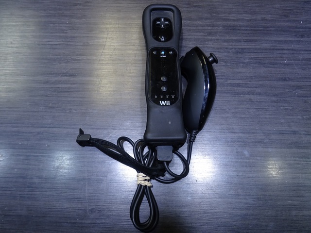 console nintendo wii + nunchuk + acc - Image 4