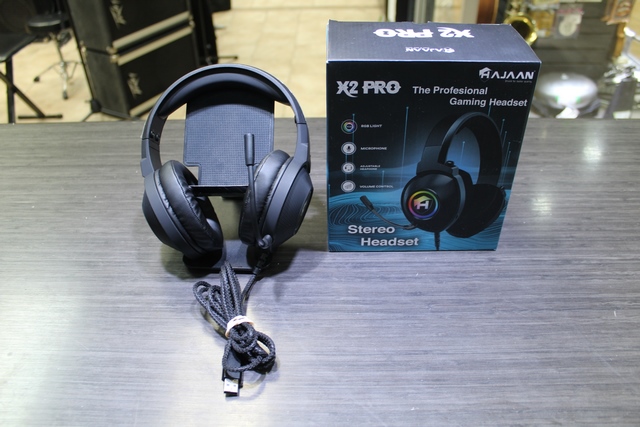 Casque filaire gamer RGB