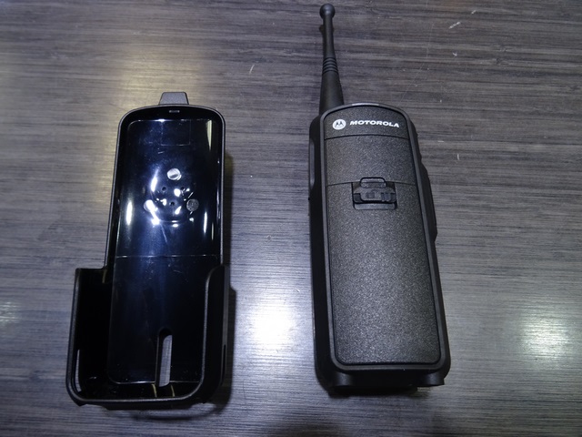 émetteur-récepteur portatif (walkie talkie) - Image 3