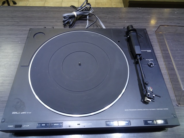 Tourne Disque  - Image 2