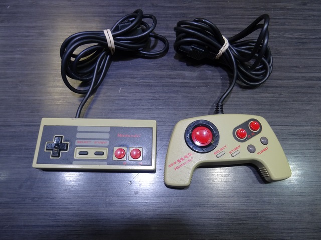 Console Nes + 2 Manettes - Image 2