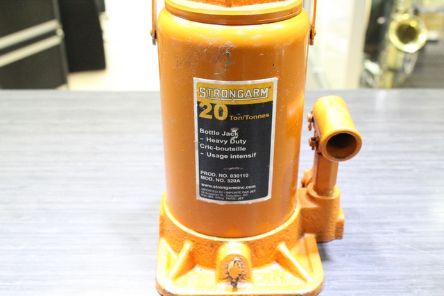 JACK HYDRAULIQUE - Image 2