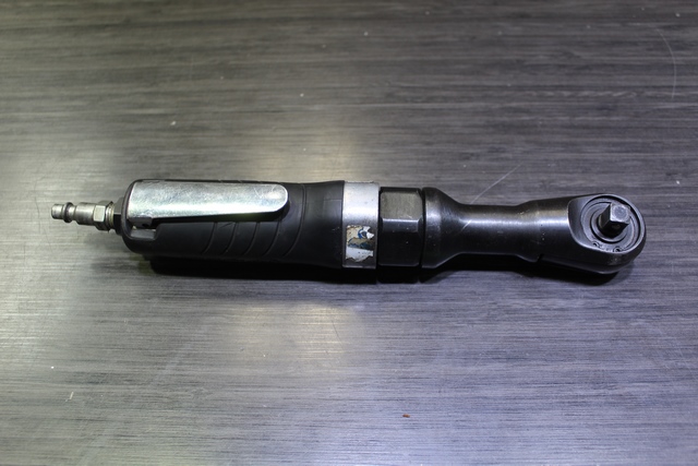 Cle a cliquet a l air 3/3 - Image 2