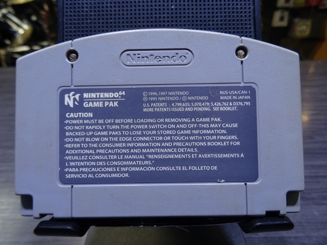 Golden Eye 007 - Image 2