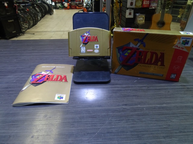 The legend of Zelda ocarina of time collectors edition (CIB) - Image 2
