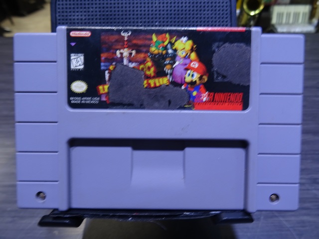 Super Mario RPG (etiquette endommage)