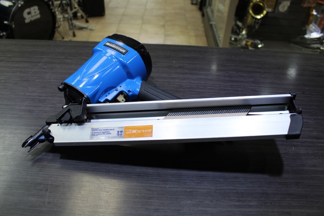 Cloueuse de charpente - Image 2