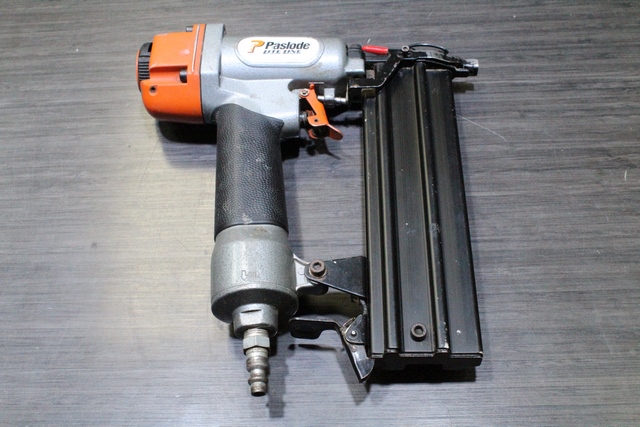 CLOUEUSE A AIR - Image 4