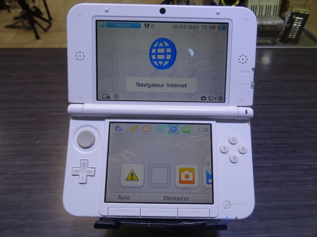 Console 3ds Pikachu Edition (complet en boite) - Image 2