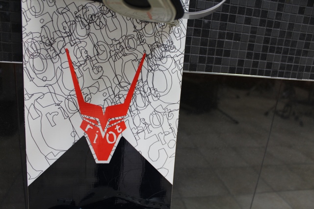 PLANCHE A NEIGE (SNOWBOARD) AVEC FIX 151CM  - Image 4