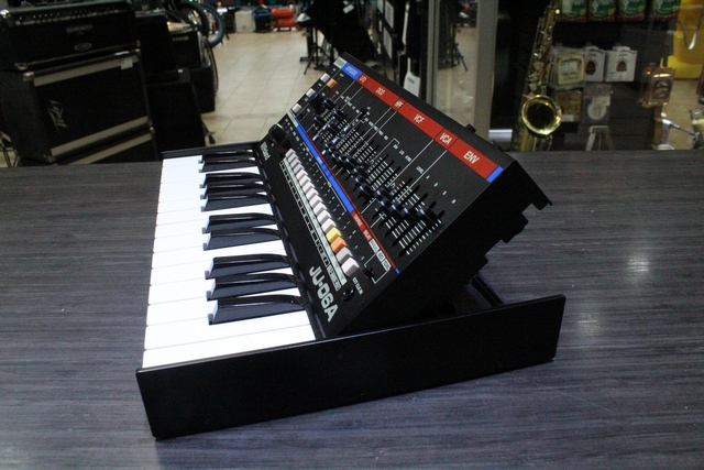 Synthétiseur Boutique + Clavier de contrôle pour modules - Image 4