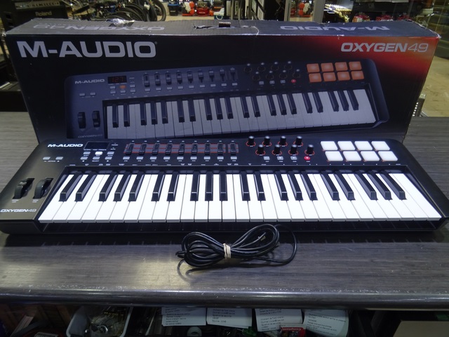 Controleur Usb 49 touches