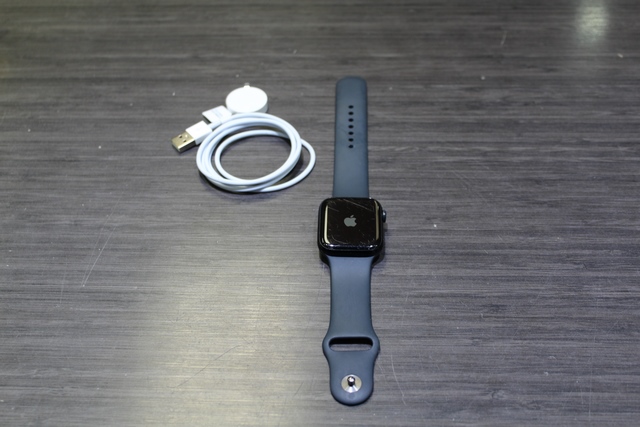 apple watch se 2nd gen  - Image 2