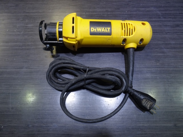 Drywall Cut-Out Tool