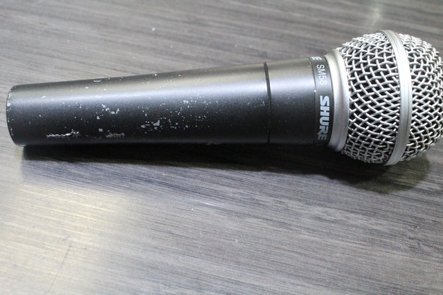 Microphone