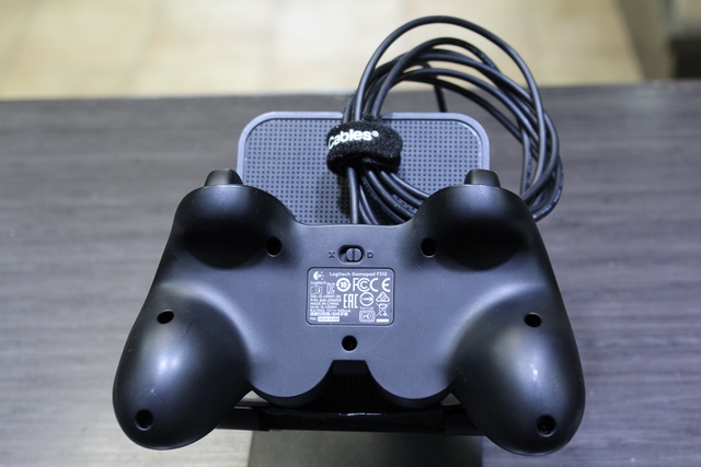 manette ordinateur - Image 2