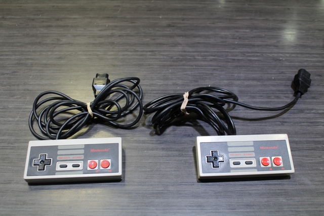 Console NES + 2 manettes + Mario Bros + acc - Image 4