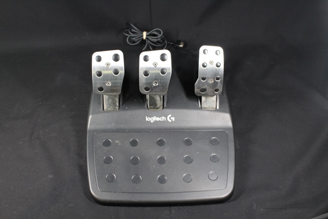 volant pour pc + pedales ps3-ps5 - Image 2