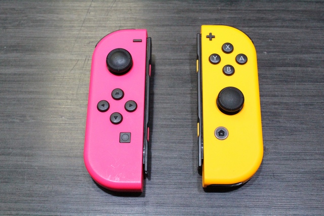 Console Switch + Station D accueuil (Dock) + Carte Micro SD 128 go + acc - Image 4