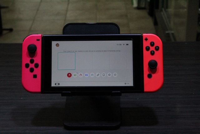 Console Switch + acc + carte SD 256 go - Image 2