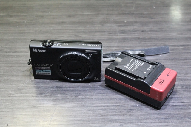 camera + chargeur - Image 2