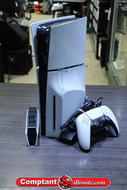 Console PS5 slim 1to + lecteur cd + chargeur a manette + acc