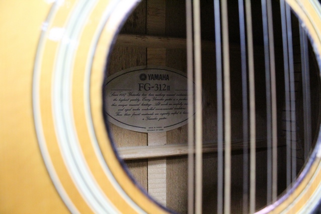 Guitare Électro Acoustique 12 cordes - Image 2