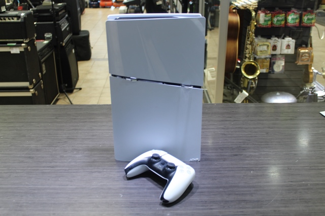 Console ps5 digitale + acc - Image 3