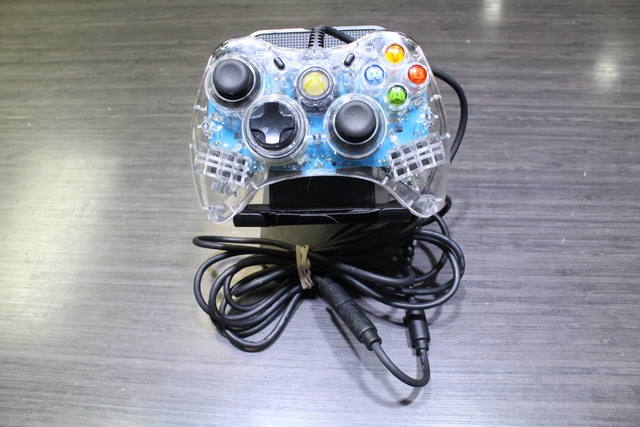 console xbox 360 250gb + acc (manette pas officielle) - Image 4