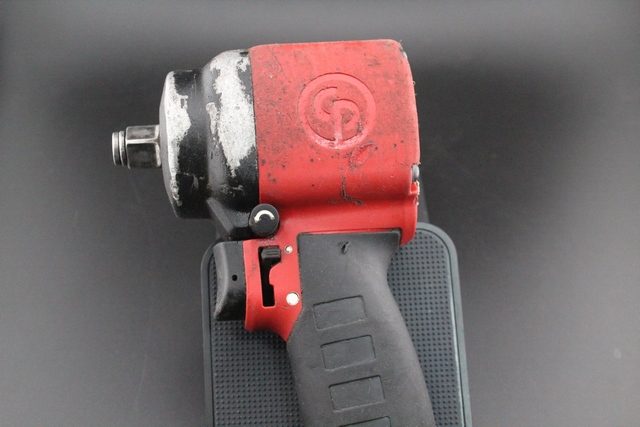 IMPACT 1/2 PNEUMATIQUE