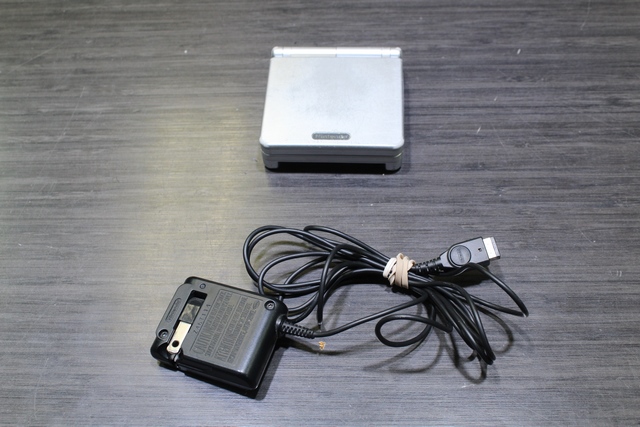 Gameboy advance Sp+ chargeur - Image 2