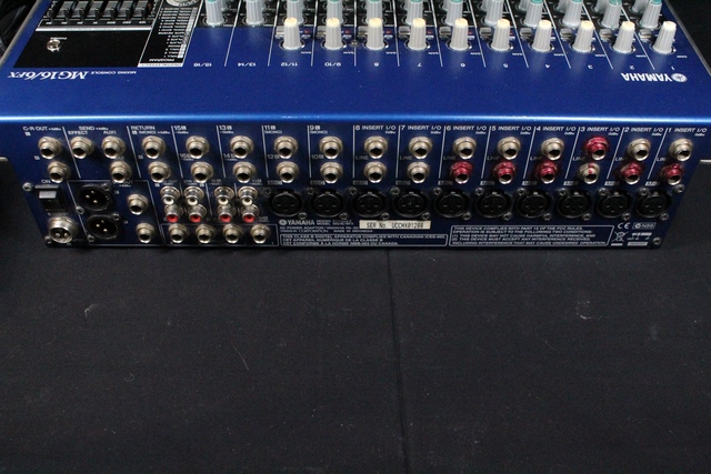 Console 16 Entres - Image 3