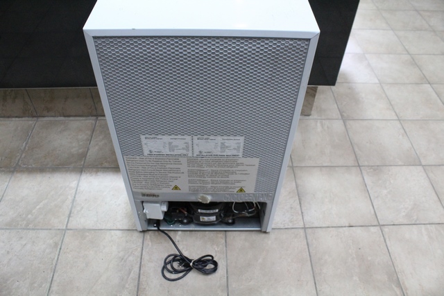 Mini Refrigerateur - Image 4