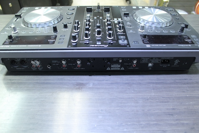 DJ Lecteur/contrôleur CD/USB/DJ tout-en-un - Image 2