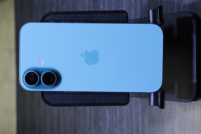 Iphone 16 bleu 128Go - Image 2