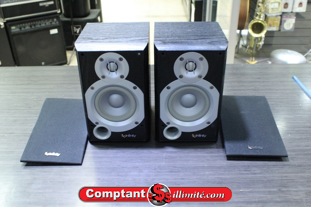 Paire de haut parleurs